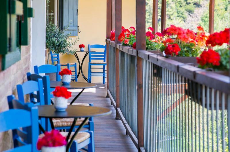 Casale Panayiotis Hotel Kalopanagiotis Ngoại thất bức ảnh